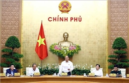 Thủ tướng Nguyễn Xuân Phúc chủ trì phiên họp Chính phủ thường kỳ tháng 5