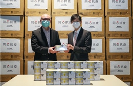 Chinachem Group trao tặng 200.000 khẩu trang cho người dân Hồng Kông chống lại đại dịch COVID-19