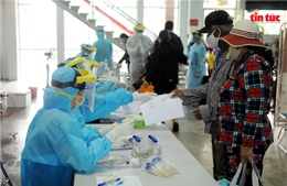 TP Hồ Chí Minh: Phát hiện 305 trường hợp có thân nhiệt cao, hai trường hợp nghi nhiễm virus SARS-CoV-2