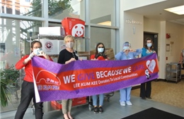Tập đoàn Lee Kum Kee ủng hộ nhân viên y tế tuyến đầu ở 3 bệnh viện tại Mỹ chống lại COVID-19