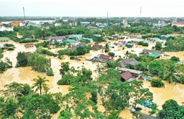 Miền Trung ứng phó với biến đổi khí hậu - Bài 1: Thiên tai và nhân tai