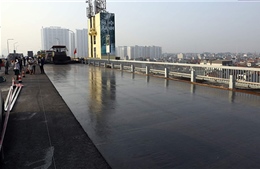 Hoàn thành thảm bê tông polymer mặt cầu Thăng Long trước ngày 31/12