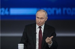 Tổng thống Putin đưa ra tuyên bố sau loạt tấn công của Ukraine vào sâu lãnh thổ Nga