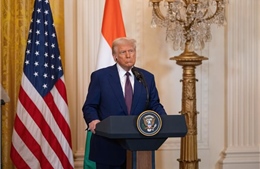 Tổng thống Trump tuyên bố áp thuế 100% đối với phim được sản xuất ngoài Mỹ