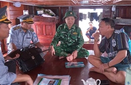 Quảng Ninh: Tuyên truyền cho 92 chủ tàu cá về chống khai thác thủy sản bất hợp pháp
