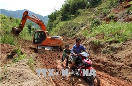 Cảnh báo nguy cơ lũ quét, sạt lở đất tại vùng núi do bão số 4