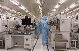 IMF dự báo GDP của Việt Nam tăng 7% trong năm 2021