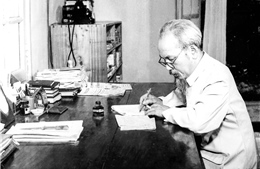 Chủ tịch Hồ Chí Minh là ánh sáng bất diệt soi đường cho Cách mạng Việt Nam