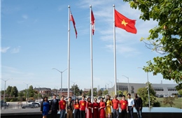 Người Việt tại Canada tự hào hướng về Tổ quốc