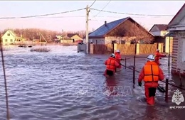 Nga: Tình hình ngập lụt do vỡ đập ngày càng nghiêm trọng 