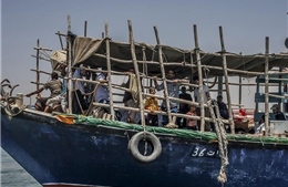 Đắm tàu chở người di cư, ít nhất 38 người tử vong