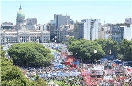 Tổng liên đoàn lao động Argentina phát động tổng đình công