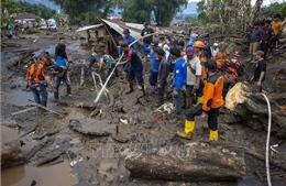 Indonesia đẩy nhanh việc ứng phó sau lũ quét