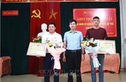 Khen thưởng đột xuất hai thanh niên cứu người đuối nước ở Quảng Ninh