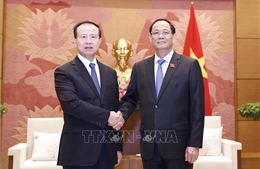 Phó Chủ tịch Quốc hội Trần Quang Phương tiếp Đoàn Ủy ban Đối ngoại Nhân đại toàn quốc Trung Quốc