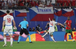 EURO 2024: Các cầu thủ Séc &#39;lên dây cót tinh thần&#39; trước trận gặp Gruzia
