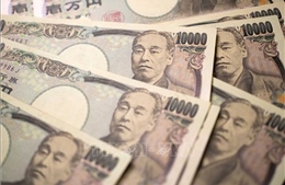 Đồng yen tiếp đà rớt giá mạnh