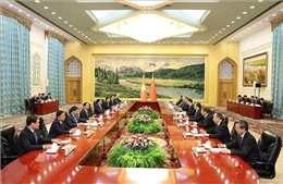 Thủ tướng Phạm Minh Chính hội kiến Chủ tịch Chính Hiệp Trung Quốc Vương Hộ Ninh