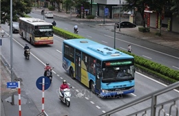 Thực hiện Luật Trật tự, an toàn giao thông đường bộ: Doanh nghiệp vướng như &#39;gà mắc tóc&#39;