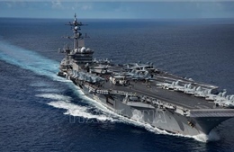 Tàu sân bay Mỹ USS Carl Vinson tới Hàn Quốc