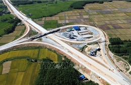 Thủ tướng Chính phủ yêu cầu đẩy nhanh tiến độ phân bổ, giải ngân vốn đầu tư công 2025