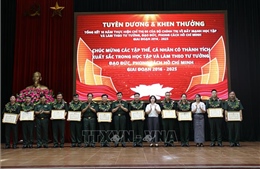 Lực lượng vũ trang Điện Biên học và làm theo Bác