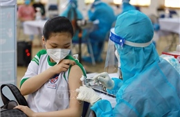 TP Hồ Chí Minh: Số ca bệnh COVID-19 tăng nhẹ, khuyến nghị đeo khẩu trang ở nơi đông người