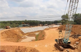 Khơi dậy tinh thần tự nguyện hiến &#39;đất vàng&#39;