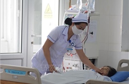 Bảo vệ sức khỏe người bệnh và nhân viên y tế khi thời tiết nắng nóng