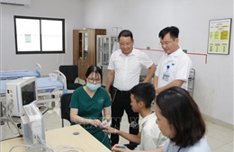 Tháng Hành động vì trẻ em: Phẫu thuật miễn phí, tạo nụ cười xinh cho trẻ khó khăn
