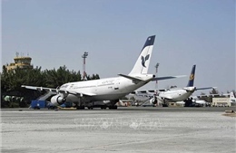 Iran tuyên bố mở lại hoàn toàn không phận