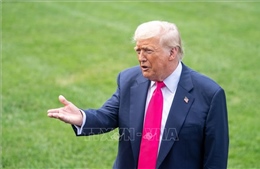 Tổng thống Trump tuyên bố sắp áp thuế với chất bán dẫn và dược phẩm