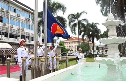 Lào tổ chức Lễ Thượng cờ ASEAN