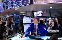 Chỉ số Nasdaq dẫn đắt đà tăng trên Phố Wall