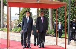 Lễ đón Chủ tịch nước Lương Cường thăm cấp Nhà nước Cộng hòa Angola