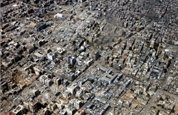 Lo ngại tấn công trên bộ, hàng nghìn người rời bỏ thành phố Gaza