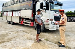 Liên tiếp phát hiện nhiều vụ vận chuyển hàng hóa không rõ nguồn gốc, xuất xứ