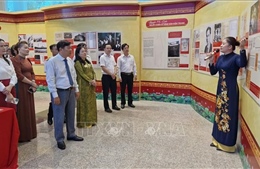 Triển lãm trưng bày chuyên đề &#39;Hồ Chí Minh - Những nét phác họa chân dung&#39;