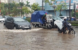 Cảnh báo ngập úng khu vực Hà Nội