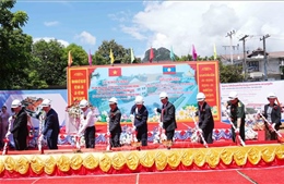 Khởi công dự án biểu tượng hợp tác hữu nghị Việt Nam - Lào