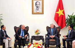 Phó Thủ tướng Thường trực đặt hàng Đại học Việt Đức tổ chức hội thảo khoa học về trung tâm tài chính