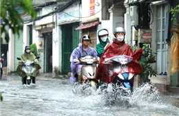 Trưởng ban Chỉ đạo Phòng thủ dân sự Quốc gia chỉ đạo ứng phó với mưa, lũ lớn