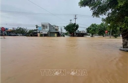 Đà Nẵng: 5 người ở xã Trà Tân bị thương do sạt lở núi, không chuyển được lên tuyến trên