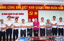 Vùng 2 Hải quân tiếp tục làm điểm tựa cho ngư dân các tỉnh sau hợp nhất