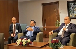 Thủ tướng Phạm Minh Chính và Thủ tướng Algeria làm việc với các doanh nghiệp