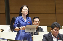 Lạm dụng AI, nguy cơ &#39;người biến thành máy trước khi máy biến thành người&#39;