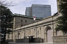 Nhật Bản nâng lãi suất lên mức cao nhất trong 30 năm