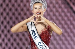 Người đẹp Hoa Kỳ đăng quang Miss Cosmo 2025