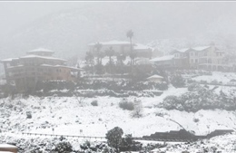 Chính quyền bang California (Mỹ) sơ tán hàng trăm người tránh nguy cơ lũ lụt