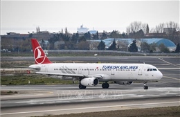 Máy bay Turkish Airlines hạ cánh khẩn cấp tại Tây Ban Nha
